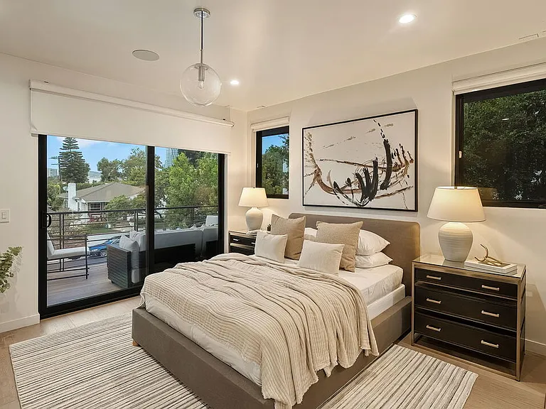 10326 Keswick Ave — Photo 30