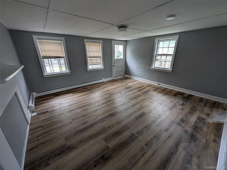 8 Norris St — Photo 4