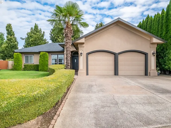 1299 Bernard St, Woodburn, OR 97071