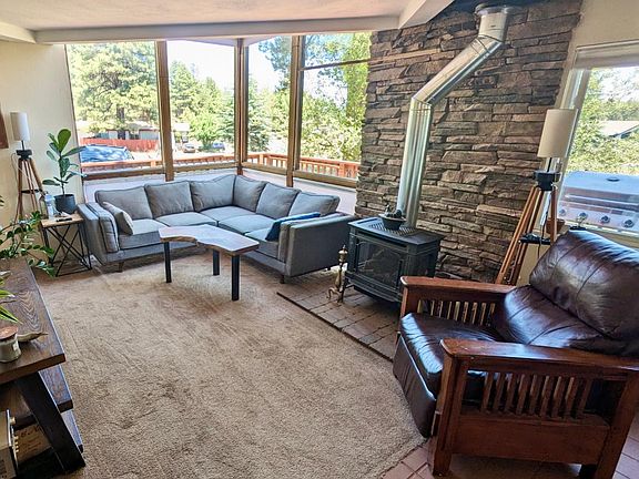 Living room with gas fireplace