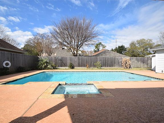 5th image of 514 Whitehurst Ct