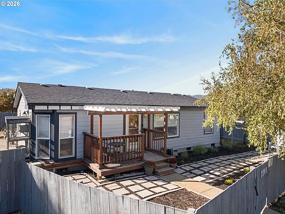3rd image of 2201 Terra Lea Ct