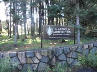 845 Lagrange St UNIT 1, West Roxbury, MA 02132