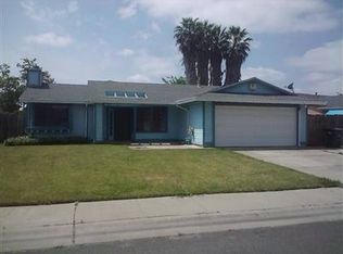 19 Marathon Ct, Sacramento, CA 95823
