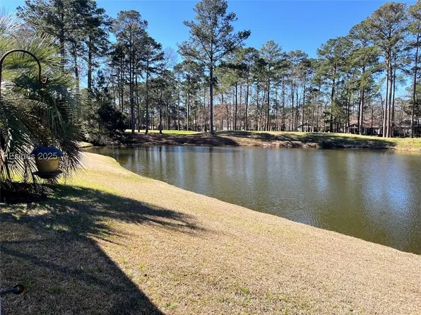 10 Sunflower Ct, Hilton Head Island, SC 29926