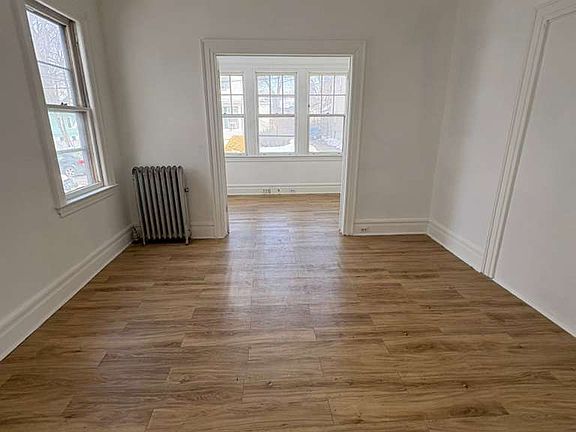 4th image of 17 Rich St Floor 1