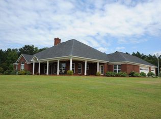 1533 Marshall Williams Rd, West Point, GA 31833