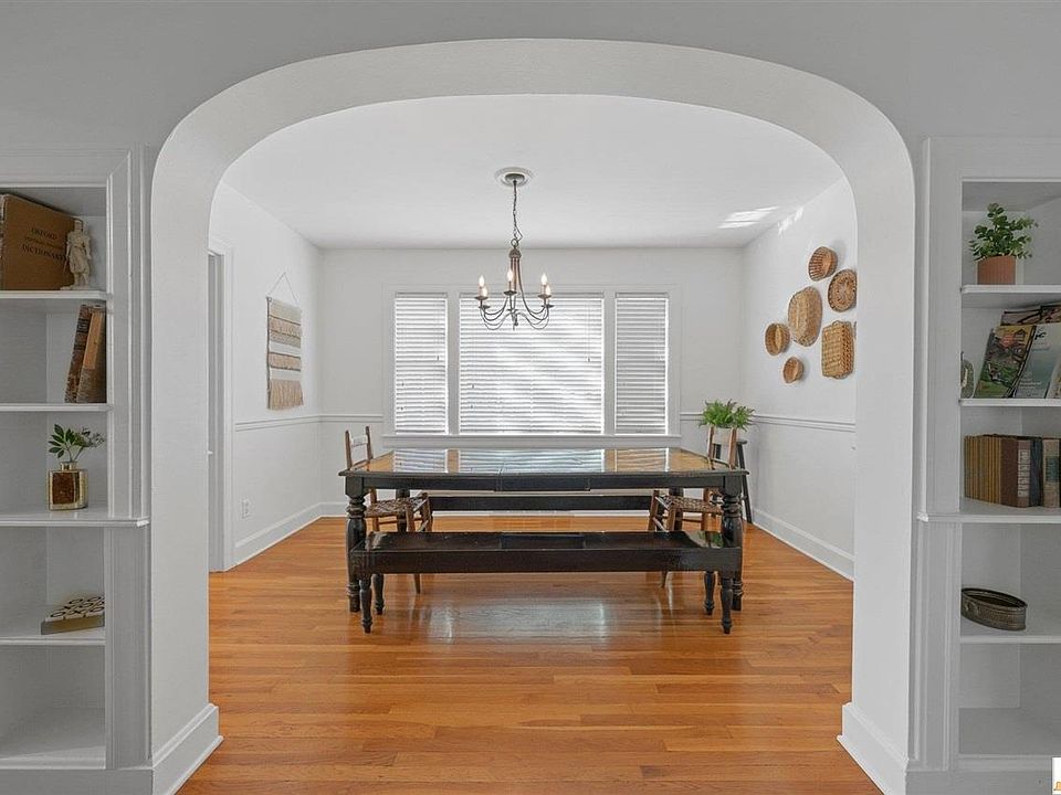 1st image of 105 Saint Marys Ct