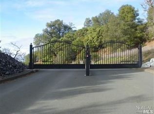 551 Rubicon Ct, Ukiah, CA 95482