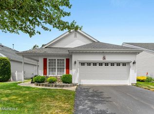 26 Sparrow Ln, Barnegat, NJ 08005