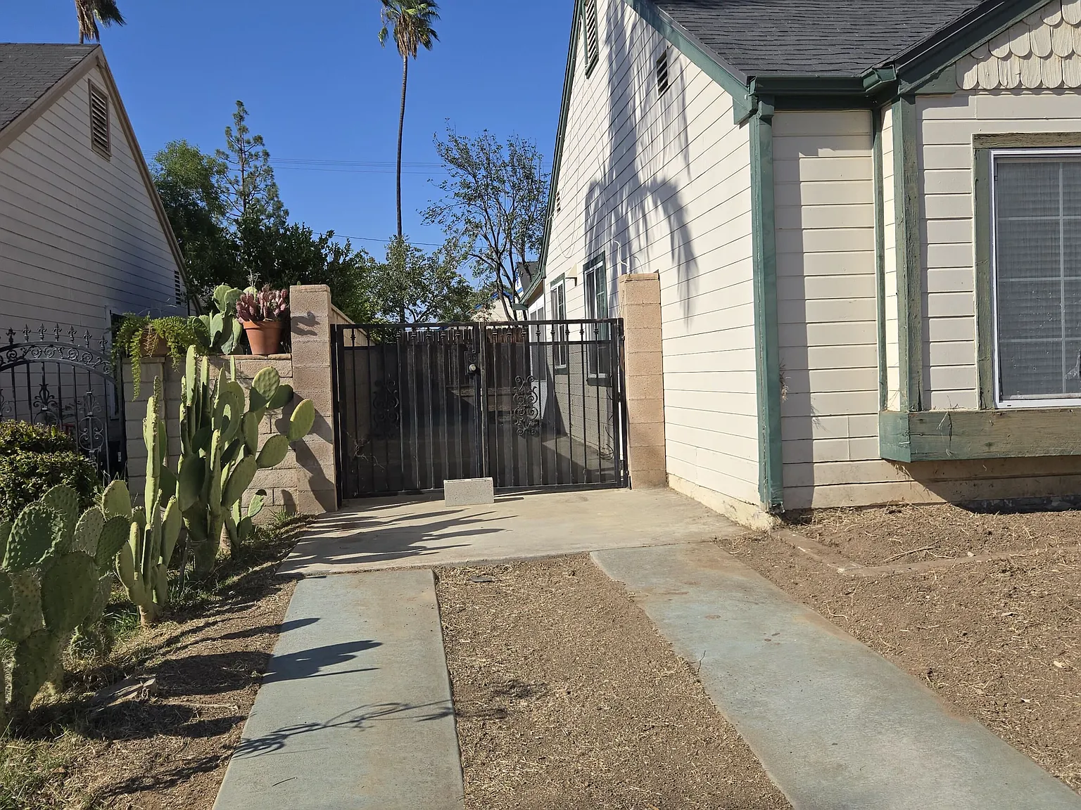 5 bed, 1250 sqft, $3,200 — Photo 4