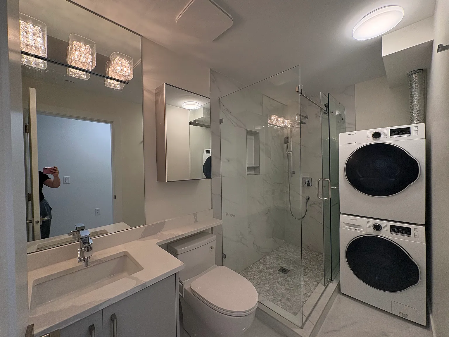 2 bed, 800 sqft, $1,950 — Photo 2