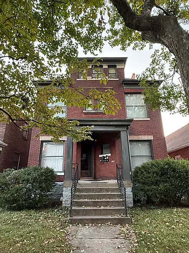 1719 S 4th St #4 Photo 1