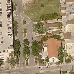 1st image of 511 SE 5th Ave APT 1421