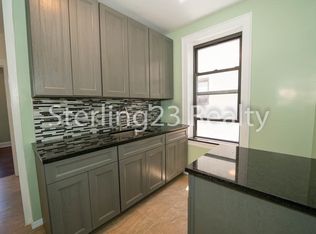 21-19 27th St #3F, Astoria, NY 11105