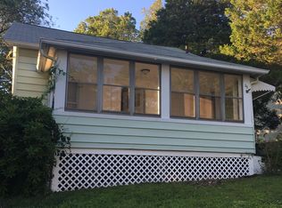 33 Woodbine St, Waterbury, CT 06705