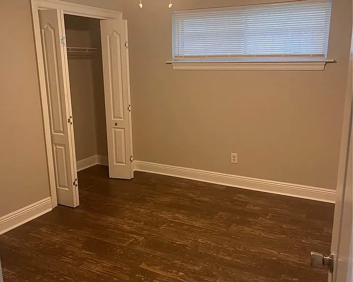 355 Evelyn Dr — Photo 4