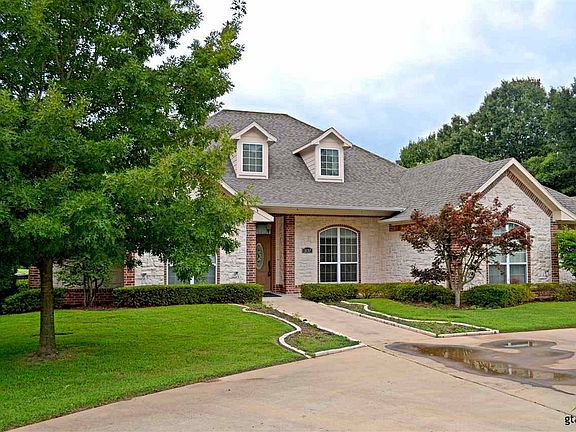 2nd image of 3137 Fareway Ln