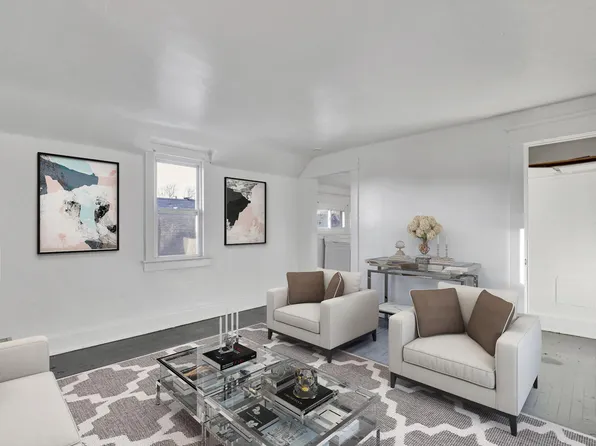 416 W Saginaw St, Lansing, MI