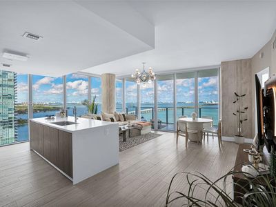 2900 NE 7th Ave UNIT 2502, Miami, FL, 33177