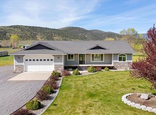 18305 Hayes Ln, Gazelle, CA 96034