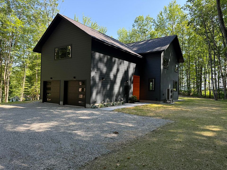 1st image of 33 Hardwood Hill