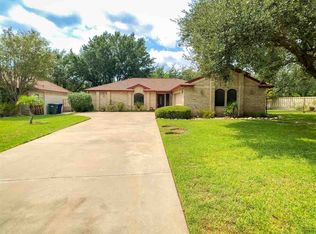 1154 Quail Hollow Loop, Laredo, TX 78045