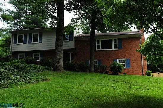 2411 Brook Rd photo 1