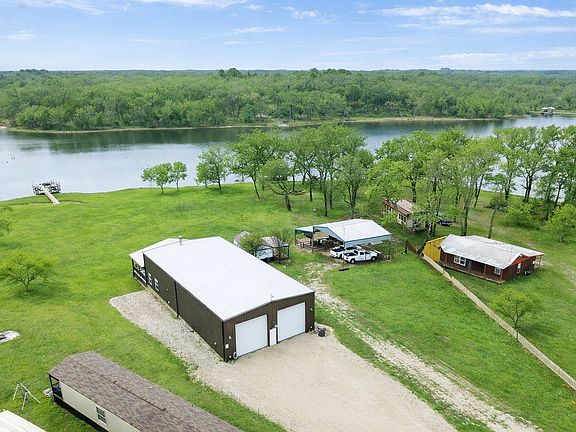 3rd image of 187 Shawnee