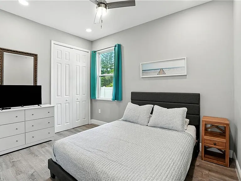 10140 Carolina St — Photo 30