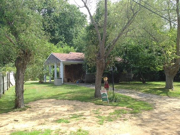 3rd image of 28 Dumar Dr