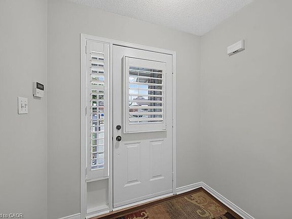 2nd image of 166 Toby Cres