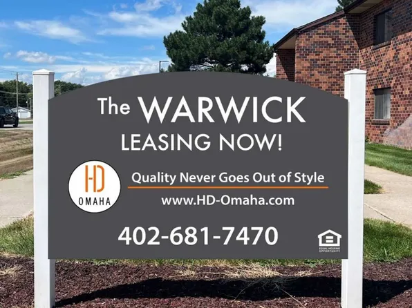 The Warwick of Norfolk. Now leasing updated 1, 2 bedroom apartments and 3 bedroom townhomes!