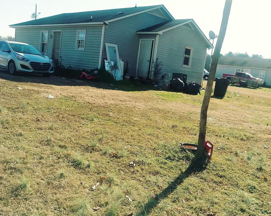 2nd image of 90 Banes Rd