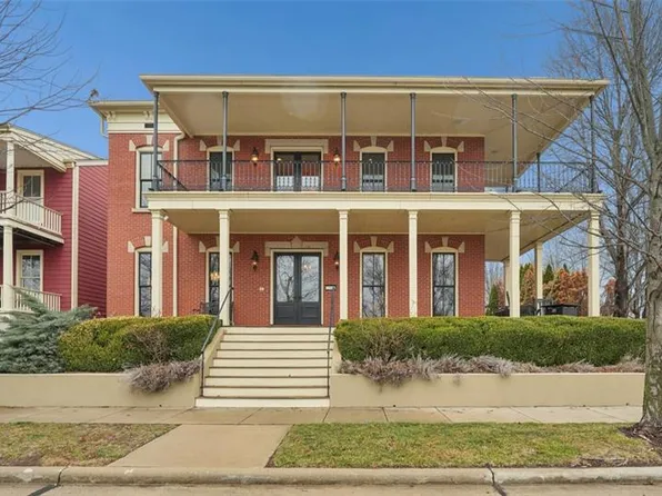 3500 Galt House Dr, Saint Charles, MO 63301