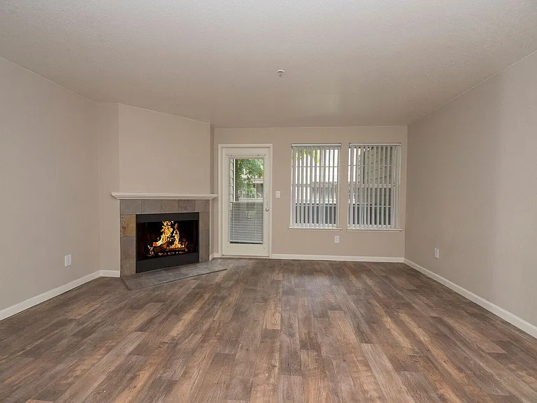 Slate Ridge Apartment Homes — Photo 17