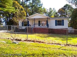 531 McDougald Dr, Raeford, NC 28376