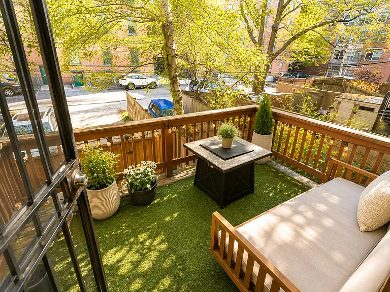 94 E Brookline St #2 — Photo 17