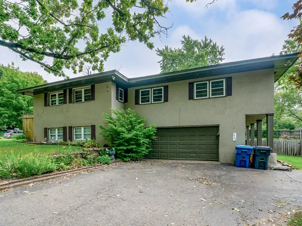 2703 S Westnedge Ave, Kalamazoo, MI 49008