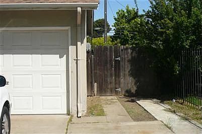 3rd image of 7677 18th St