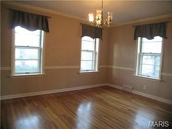 5th image of 7430 Somerset Ave