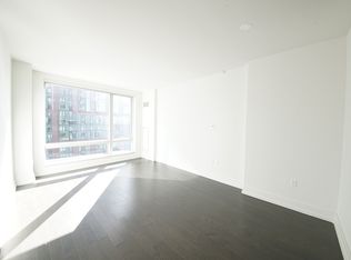 555 10th Ave APT 16G, New York, NY 10018