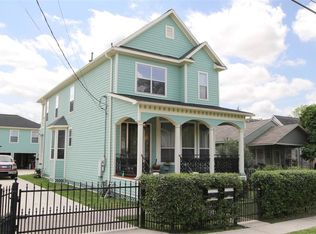 1048 W 22nd St, Houston, TX 77008
