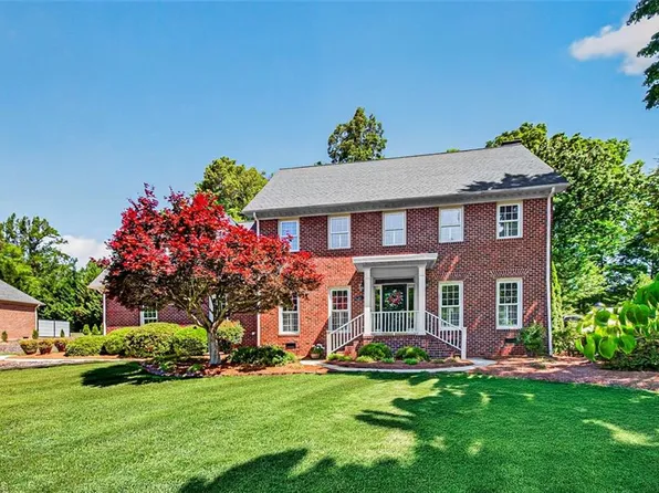 745 Newbern Ave, Asheboro, NC 27205