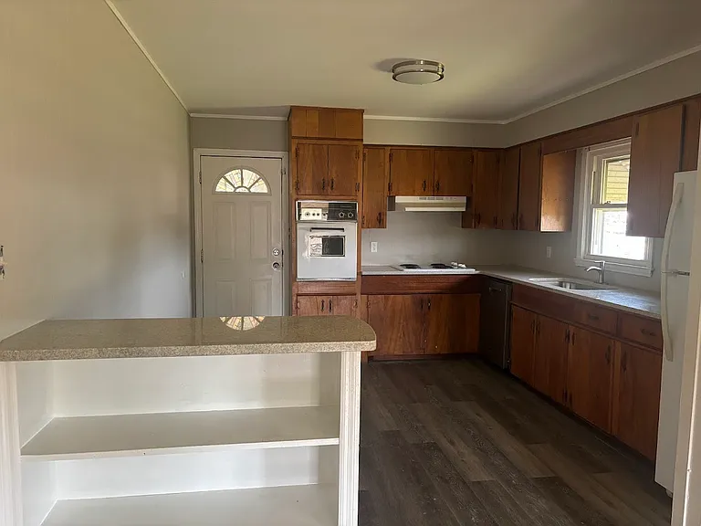 8897 Asheville Hwy — Photo 2