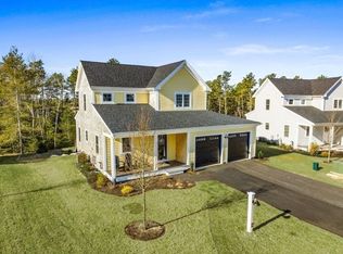 77 White Clover Trl, Plymouth, MA 02360