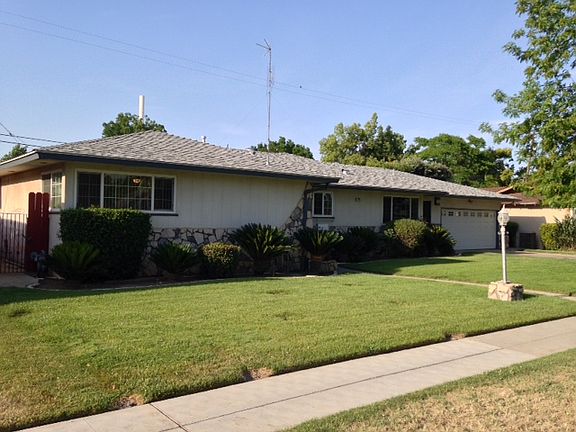 3rd image of 1448 W Cornell Ave