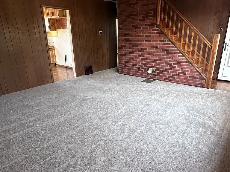 122 E Roosevelt Ave — Photo 14
