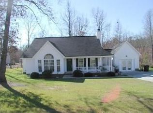 601 Finch Ct, Lugoff, SC 29078