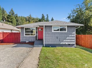 1518 Pike St, Centralia, WA 98531